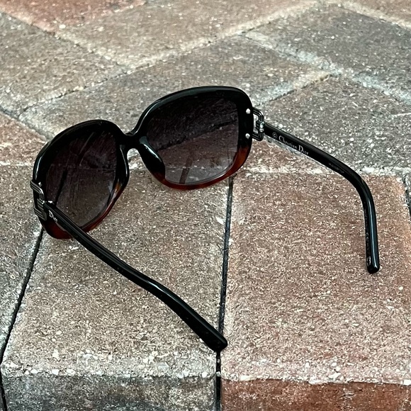Dior sunglasses - Picture 4 of 16